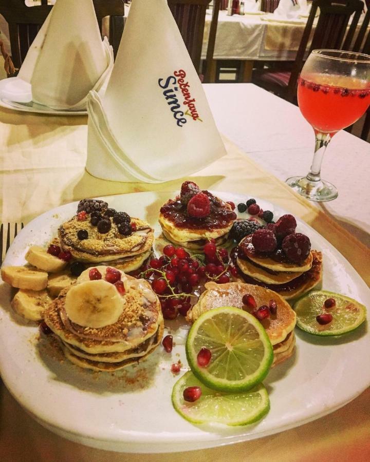 Konaciste Simce Bed & Breakfast Kraljevo Eksteriør bilde